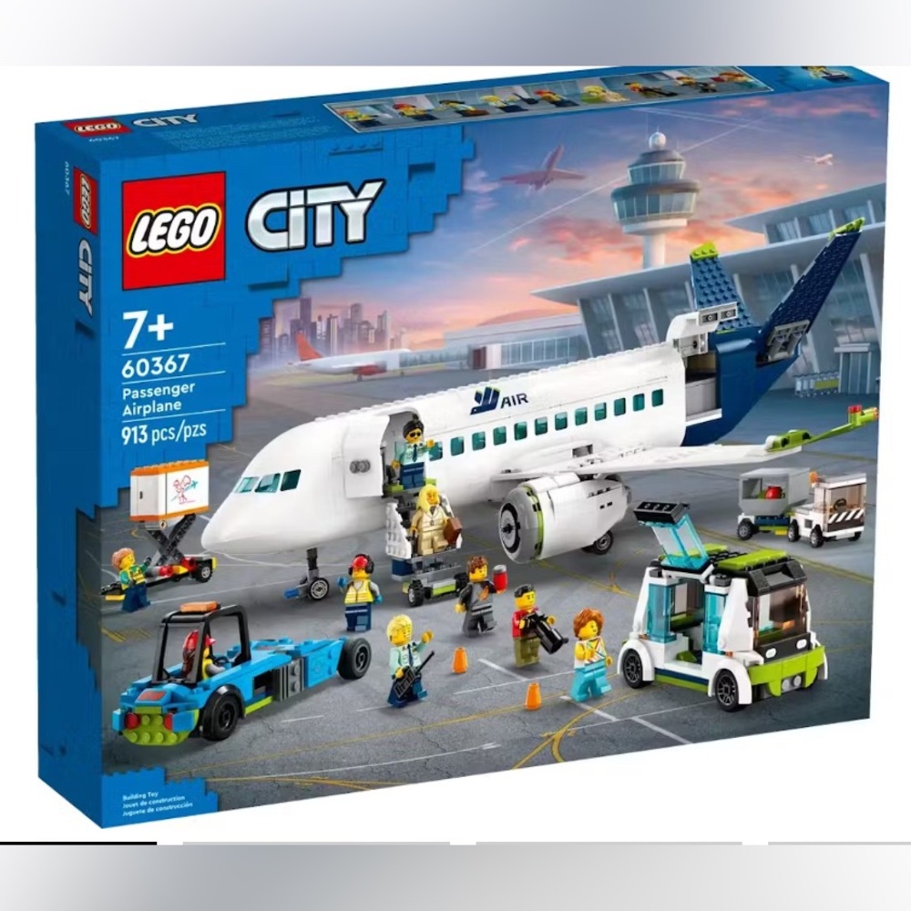 Brand new in box, Lego city passenger airplane set 60367.
